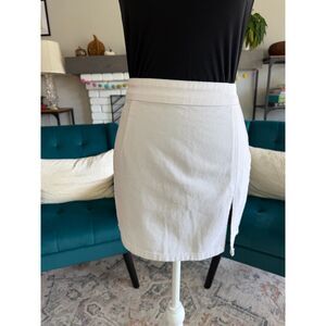 NWT Lioness The Lola White Denim Mini Skirt High Waisted - Size XS / 2